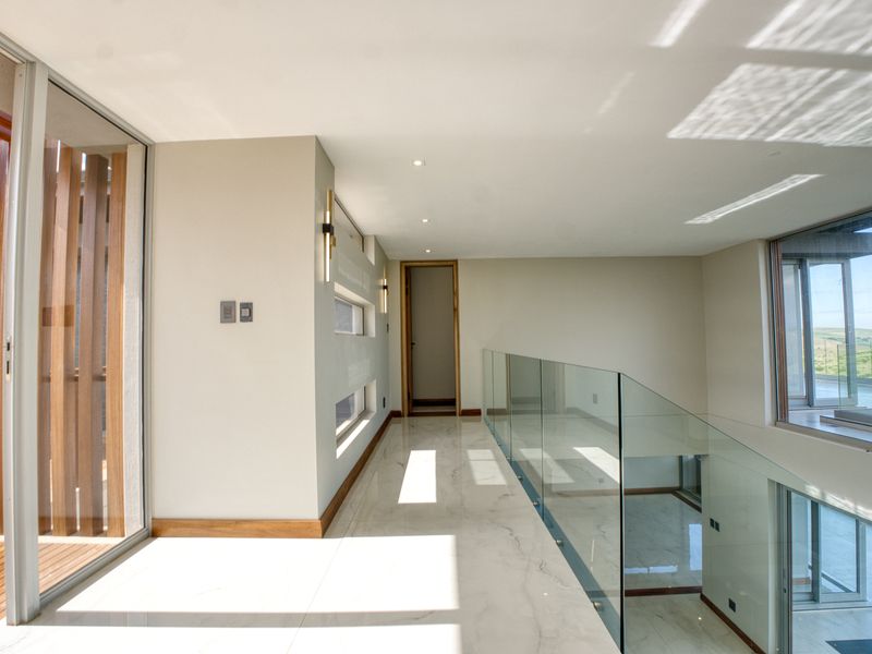 Magnificent 4 Bedroom Home in Zimbali Lakes - Photo 8