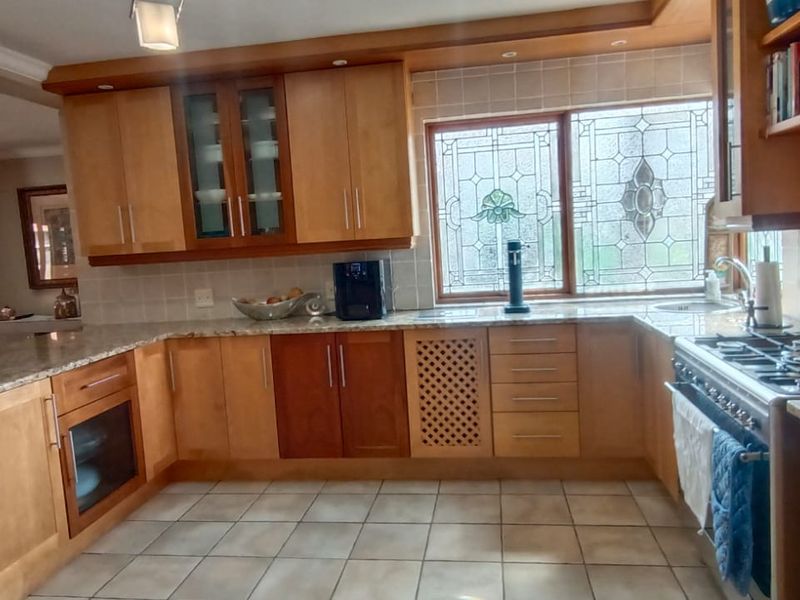 Perfection, Convenience and Quality will entice you to secure this Home - Photo 4