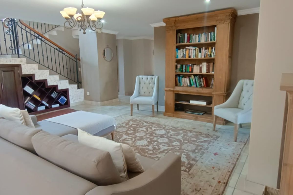 Perfection, Convenience and Quality will entice you to secure this Home - Photo 5
