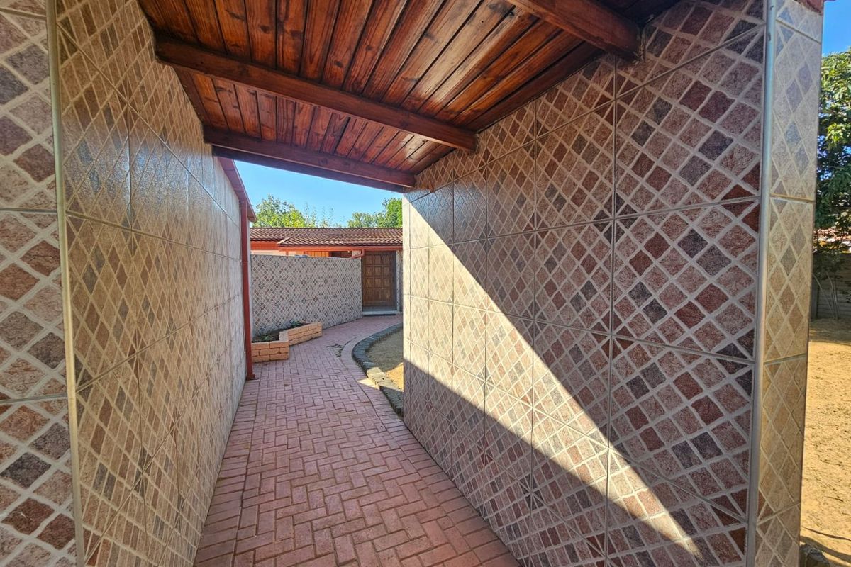 Beautifull house for sale in Sasolburg - Photo 3