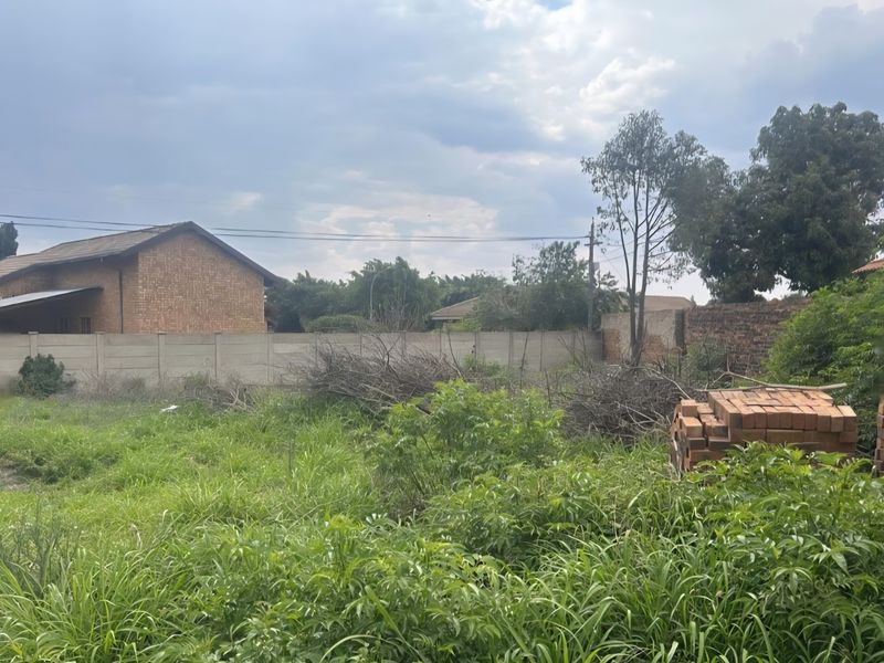 744sqm Vacant Stand for sale in Flora Park Polokwane - Photo 7