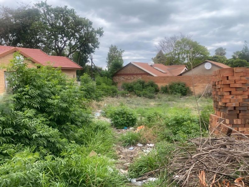 744sqm Vacant Stand for sale in Flora Park Polokwane - Photo 5