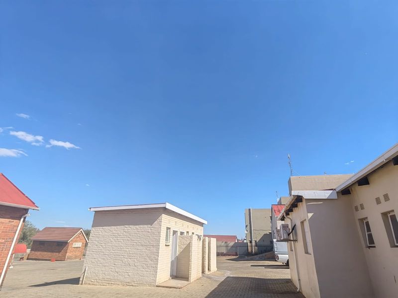 Prime Commercial Property in the Heart of Heidelberg CBD - Photo 8