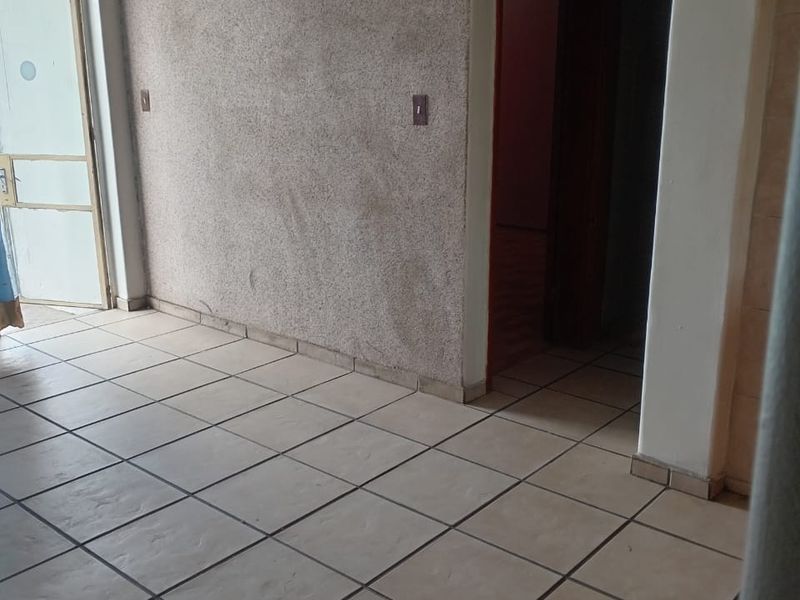 Lovely ground floor apartment for sale in CW3 - Photo 5