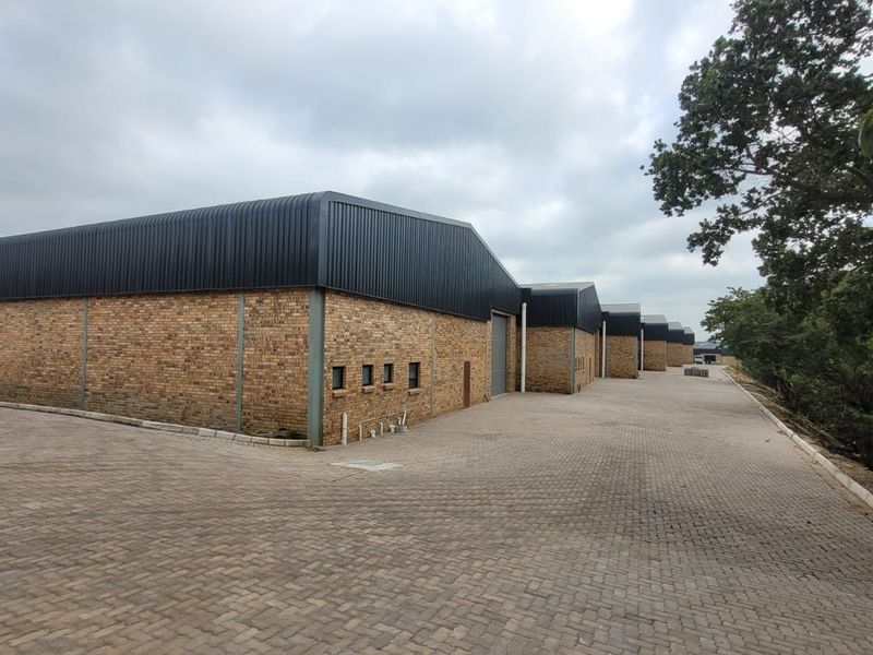 Welcome to the ultimate warehouse in the heart of Shakashead - Photo 2