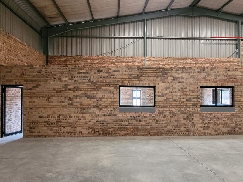 Welcome to the ultimate warehouse in the heart of Shakashead - Photo 4