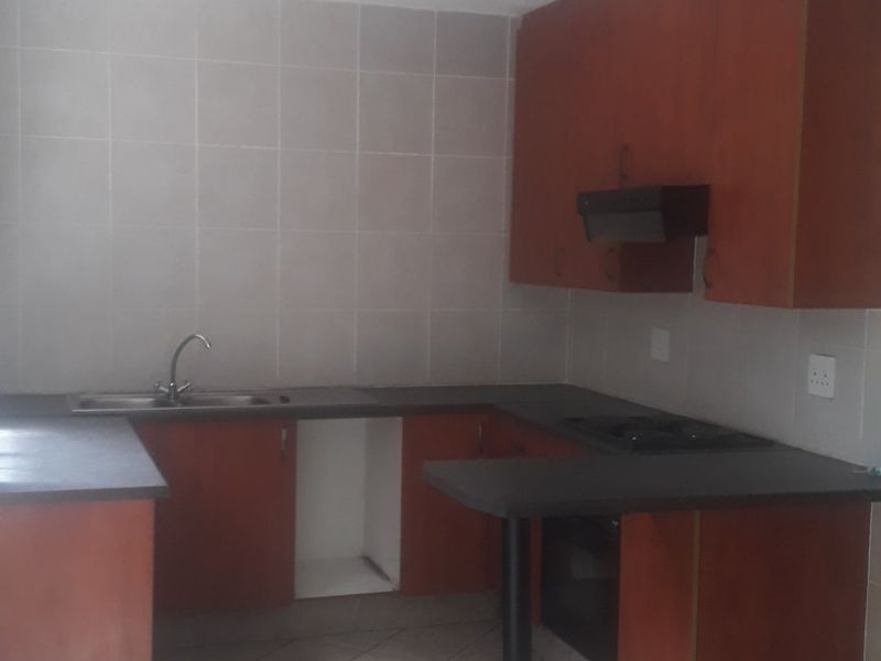 Duplex townhouse in Vaalpark. - Photo 5