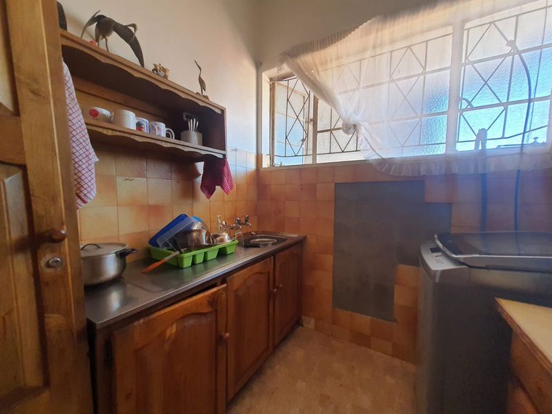 Lovely big Apartment ideal for Investors. - Photo 5