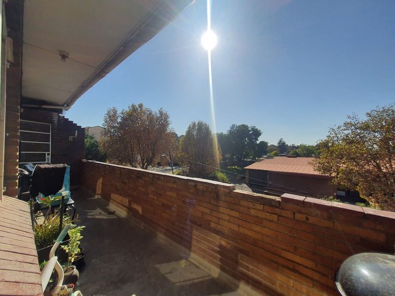 Lovely big Apartment ideal for Investors. - Photo 8