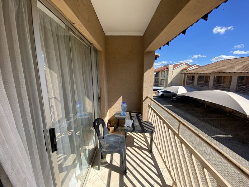 Spacious and Secure Apartment in Rensburg, Heidelberg - Photo 10