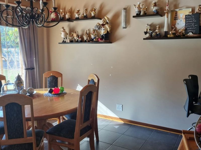 Beautiful & stylish family home at an unbelievable deal, including most of the furniture! - Photo 10