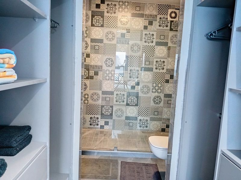 Beautiful Beachfront Apartment in Umdloti, North Coast of KwaZulu-Natal - Photo 7