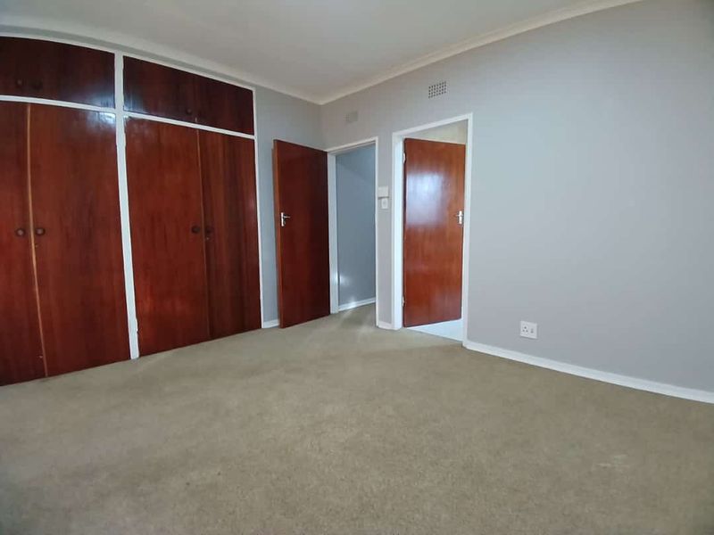 Facebrick townhouse to let in Sasolburg close to shopping centre - Photo 8