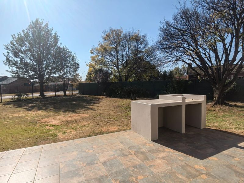 What a stunner!  Priced to go! - Photo 6