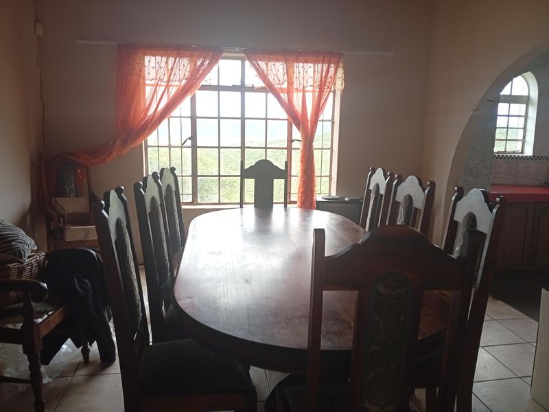 With some renovation ,you could turn this into your dream Palace. - Photo 6