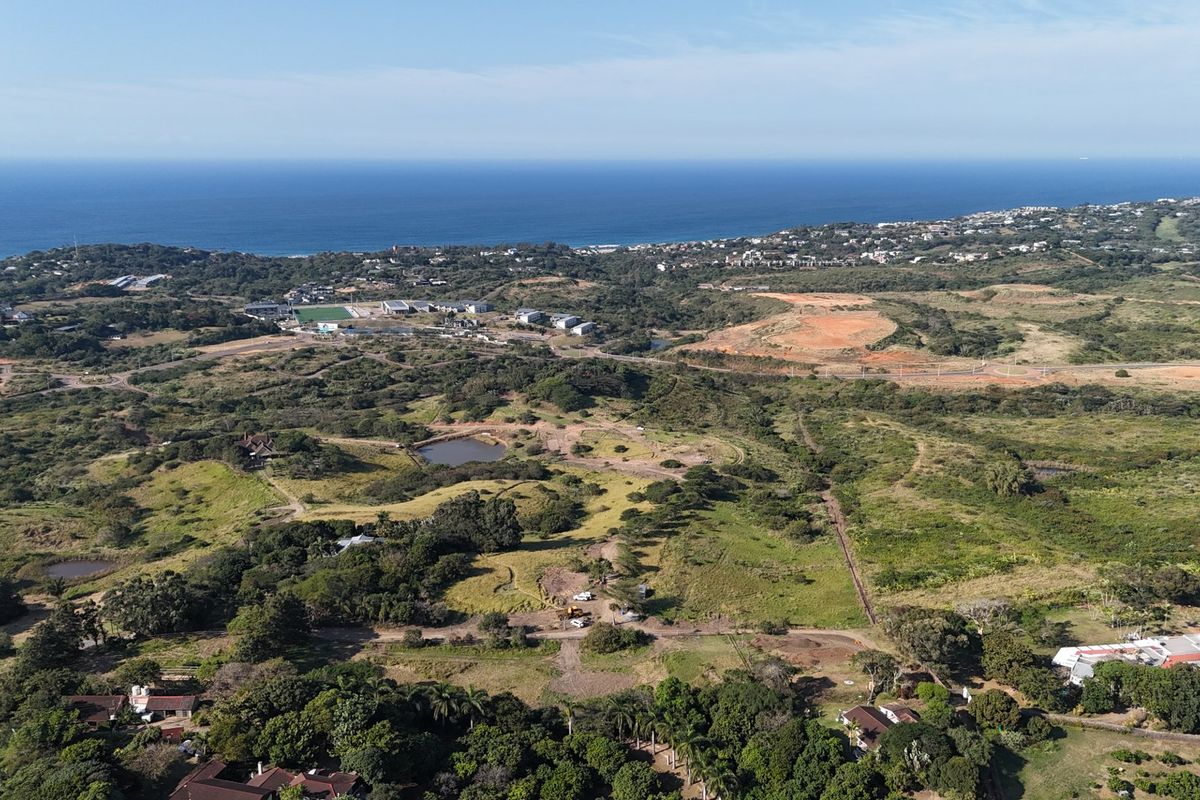 Exclusive living on farm-style homestead - Photo 3