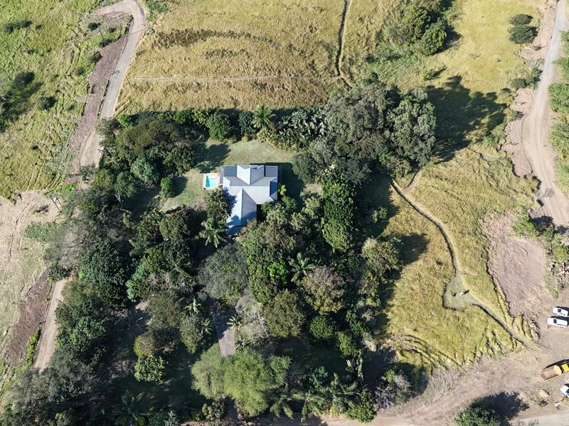 Exclusive living on farm-style homestead - Photo 9