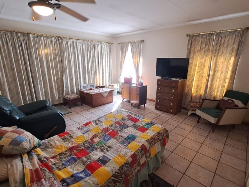 LIFE RIGHT FOR SALE IN THREE RIVERS - Photo 3