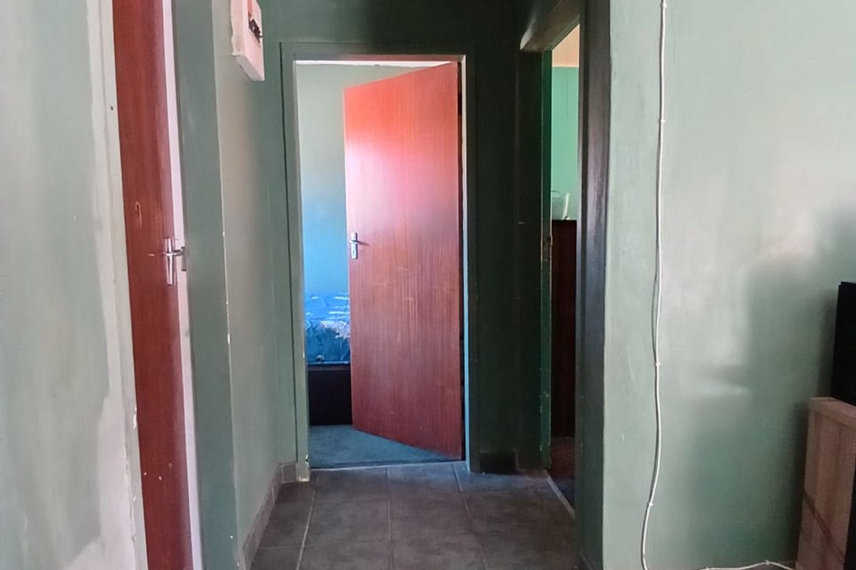 Flat For Sale In Sasolburg - Photo 5