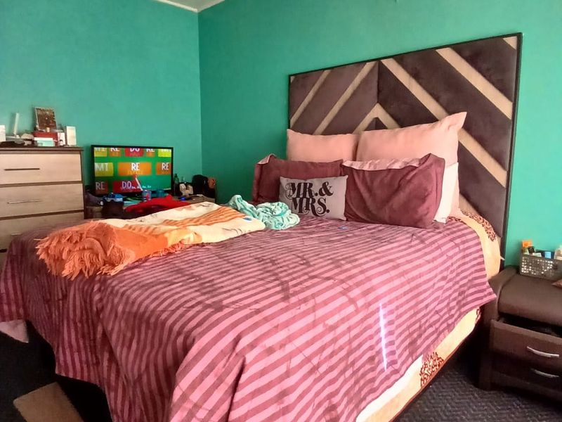 Flat For Sale In Sasolburg - Photo 6