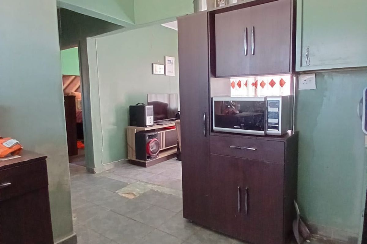 Flat For Sale In Sasolburg - Photo 4