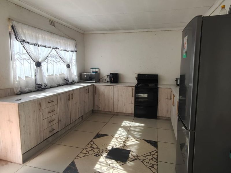 House For Sale In Sasolburg - Photo 3