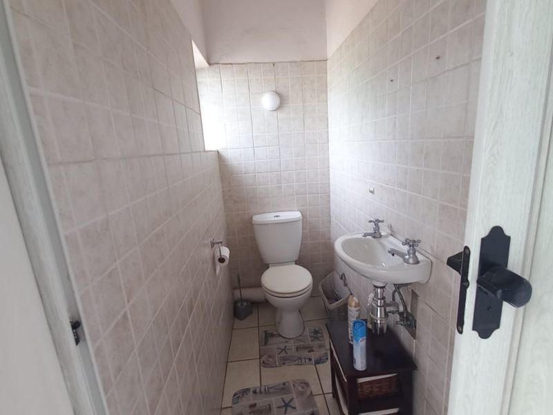 For Sale: Stunning 3-Bedroom Home in Prime Sasolburg Location!* - Photo 5