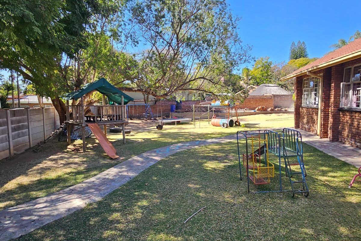 4 Bedroom house Welgelegen Polokwane with Borehole - Photo 4