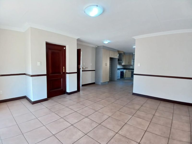 Priced to go! SW5 Proper! - Photo 2