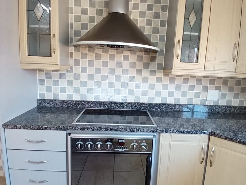 Priced to go! SW5 Proper! - Photo 7