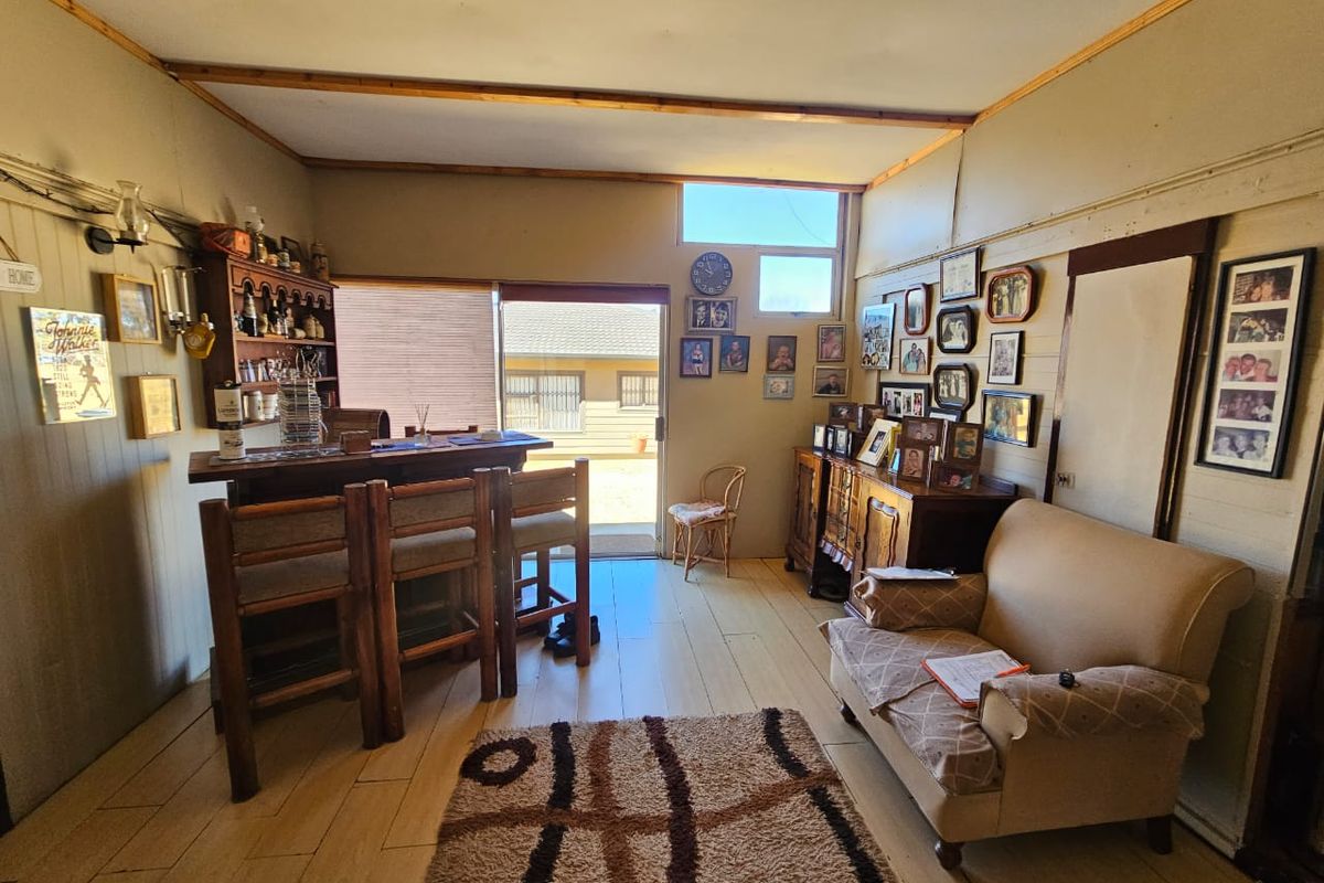 Beautifull house for sale in secured estate - Photo 3