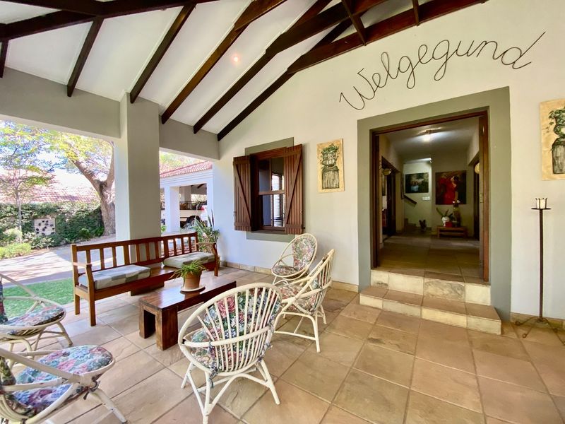 Upmarket Living - Photo 9