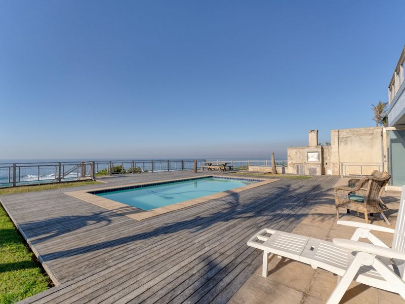 Exquisite 6-Bedroom Beachfront Home in Tinley Manor - Photo 2