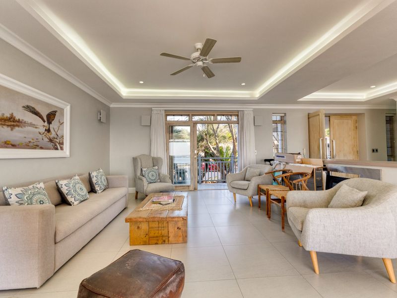 Exquisite 6-Bedroom Beachfront Home in Tinley Manor - Photo 8