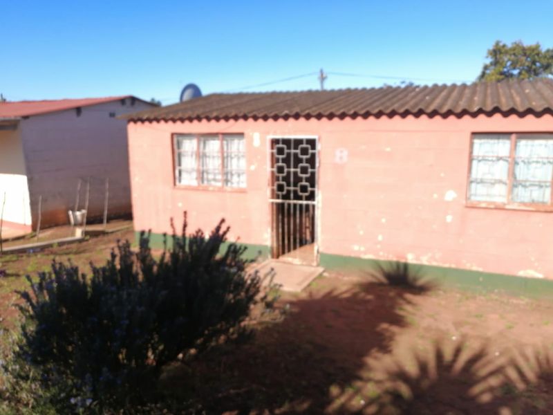 Be Very Quick this is Priced to Sell! - Photo 3