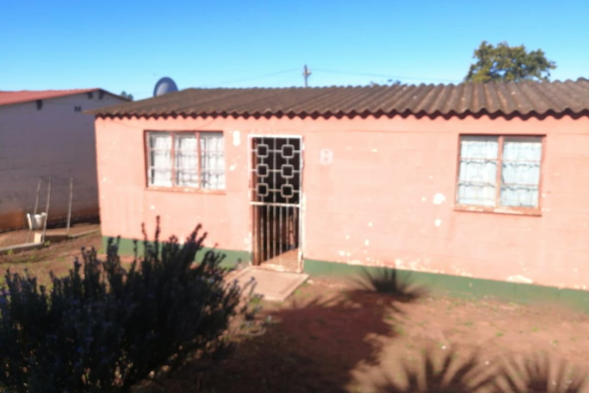 Be Very Quick this is Priced to Sell! - Photo 2