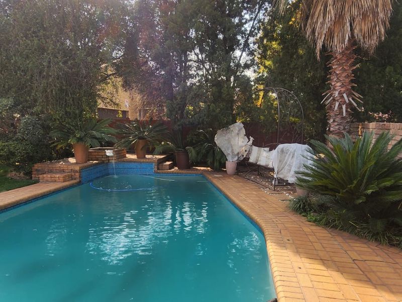EXCLUSIVE SE 3 Property Now Up For Sale In The Prime Location - Photo 2