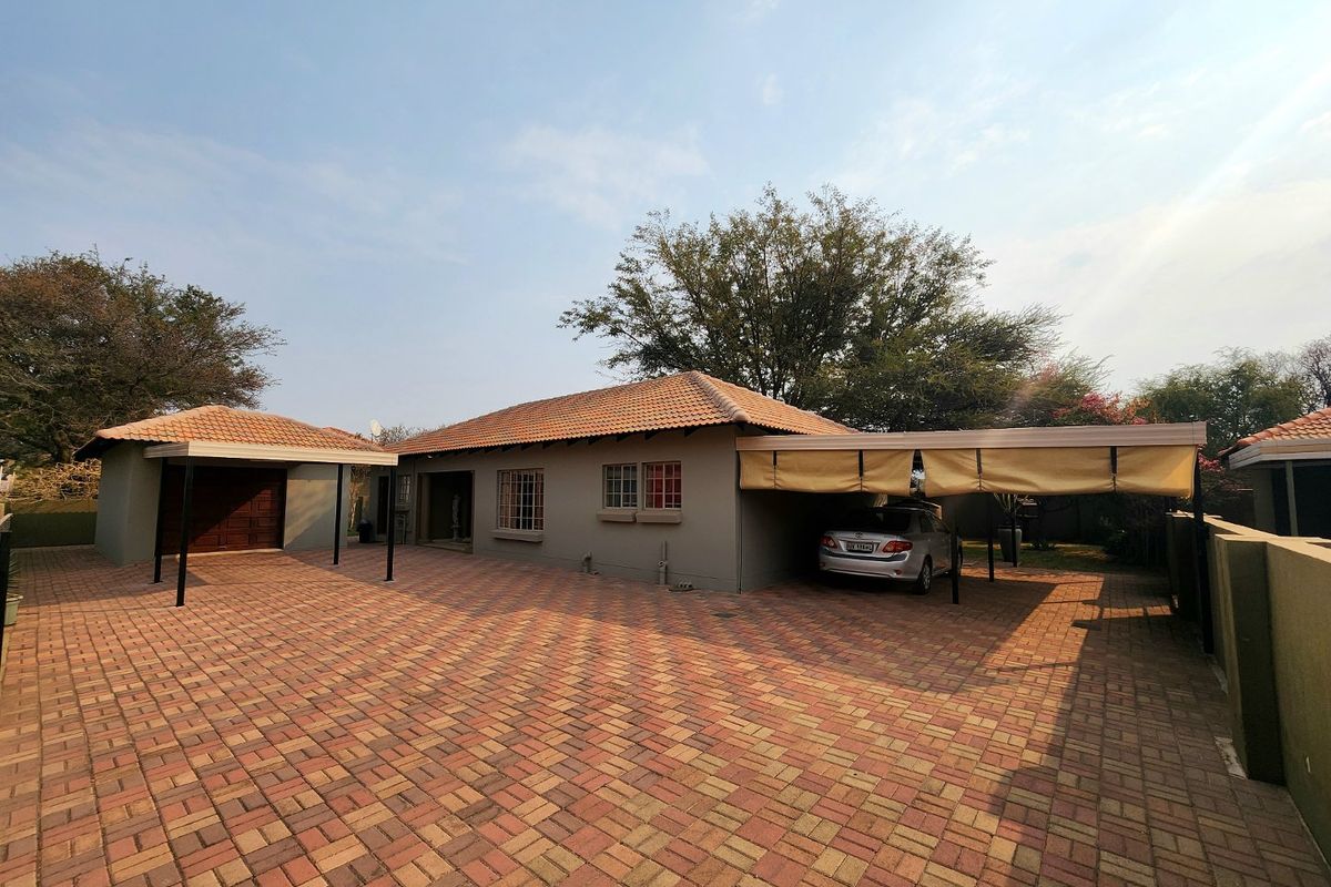 Beautiful 3 Bedroom Home for Sale in a Secure Estate - Photo 2