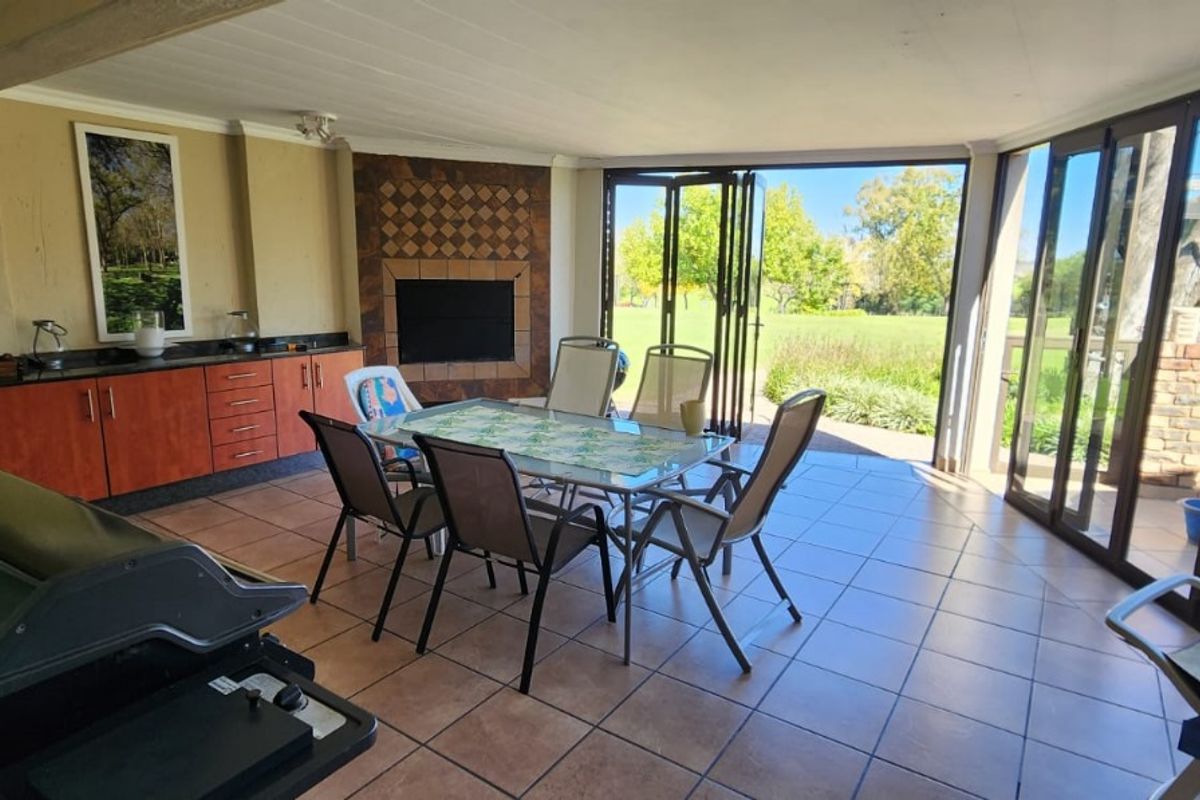 Charming, Good to Look At This  RIVERFRONT Property! - Photo 2