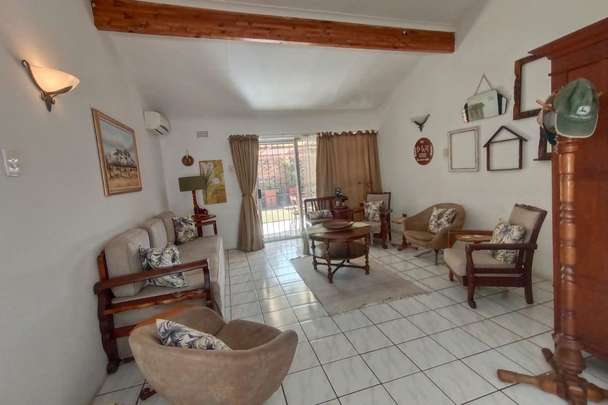 Your Future starts right here! - Photo 4