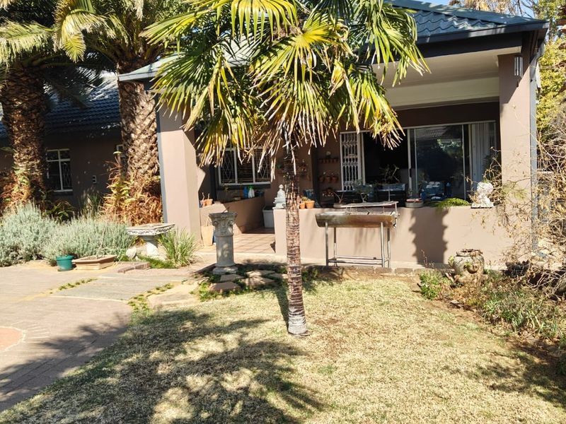 Picture-Perfect Property in a Prime Sasolburg Location - !!!OFF THE GRID!!! - Photo 3