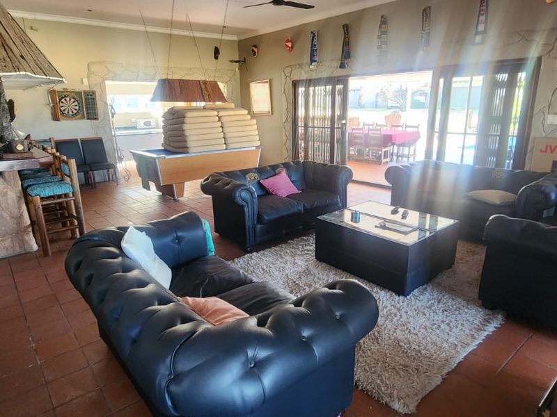 Step into a Riverfront Paradise Escape to tranquility in this EXCLUSIVE RIVERFRONT HAVEN. - Photo 9