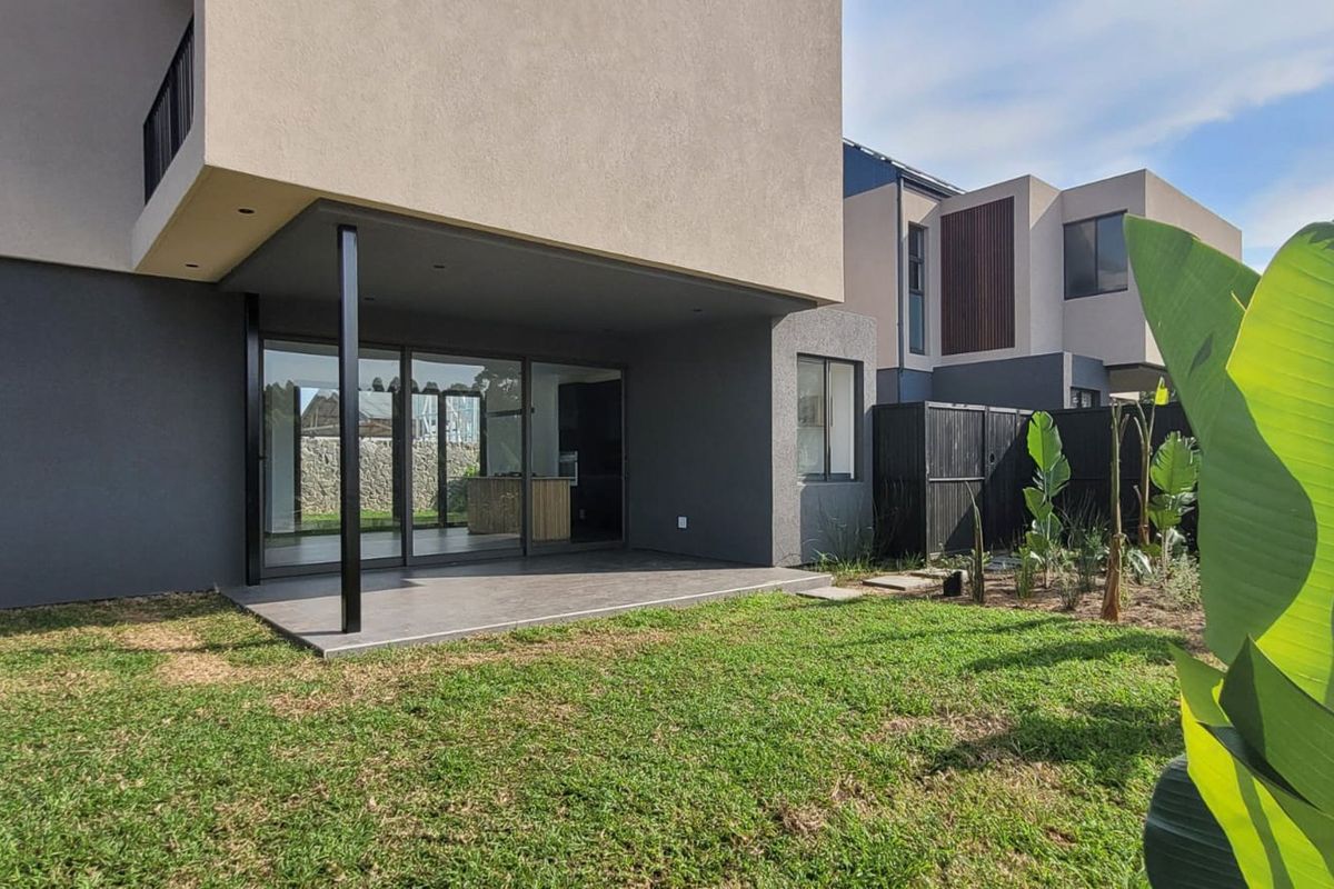 4-Bedroom Retreat in Elaleni Lifestyle Estate - Photo 4