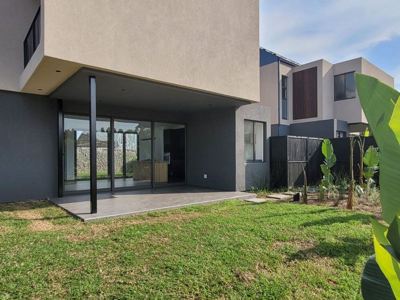 4-Bedroom Retreat in Elaleni Lifestyle Estate - Photo 4