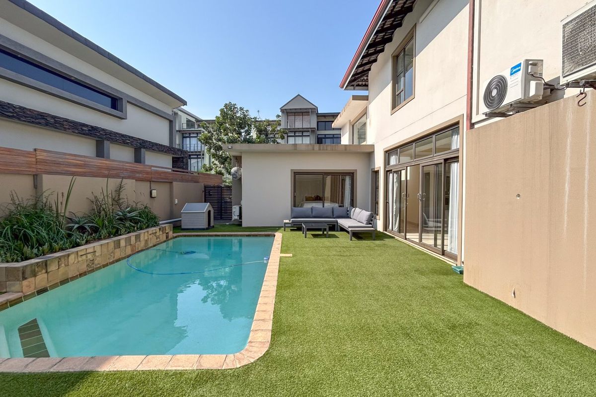 Marvelous Sunset Views over the Lake - Photo 5