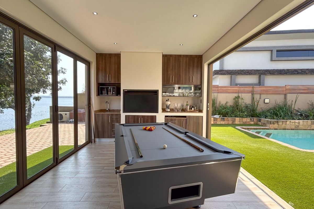 Marvelous Sunset Views over the Lake - Photo 2