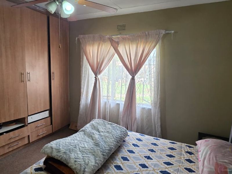 Perfect starter house for a perfect price! - Photo 9