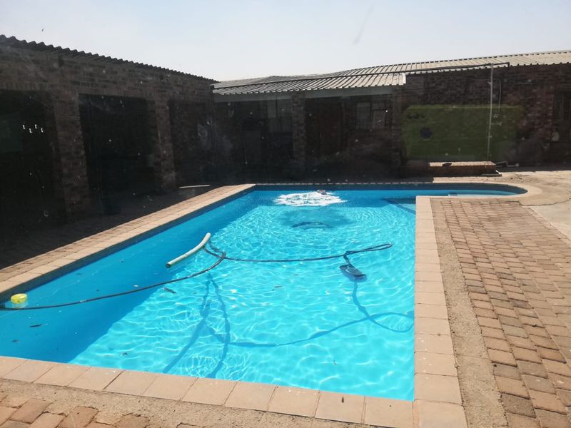Farm For Sale In Sasolburg - Photo 9