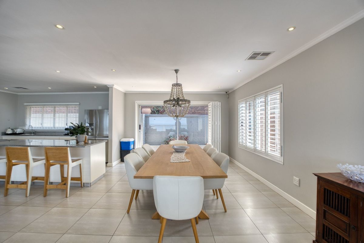 House with Sea Views in Ballito - Photo 3