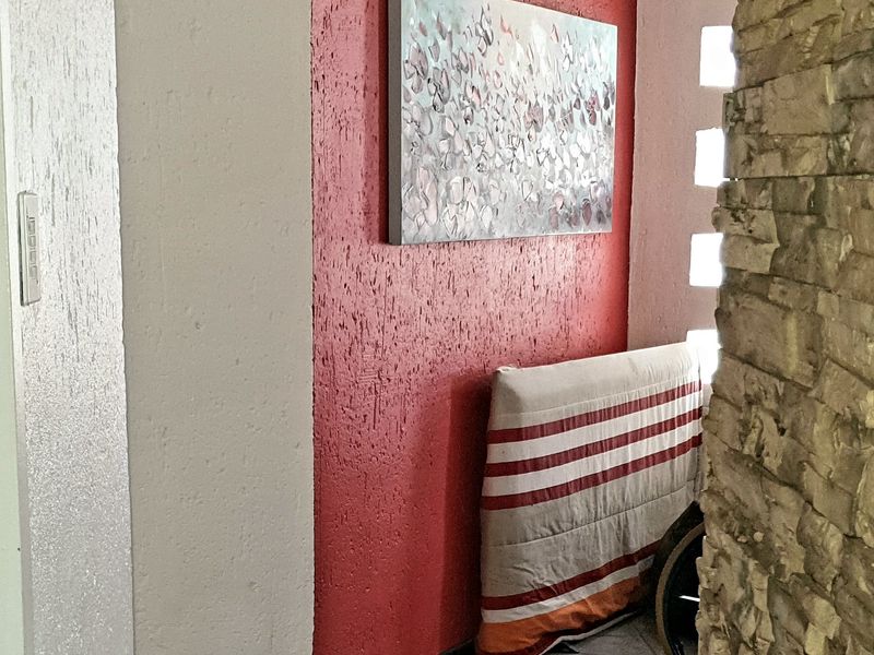 8 Bedroom, 5 bathrooms House for Sale in Dalpark 1 - Photo 7